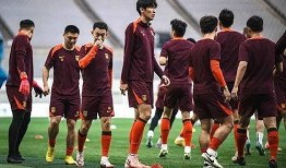 中国足球俱乐部爆料最新,转会风云再起，豪门争锋激烈